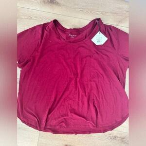 Ava and Viv 4x top NWT flowy Maroon super soft material